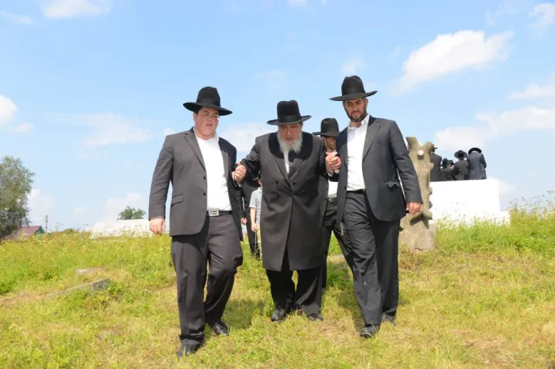 resized_בוולוזין ובקבר בעל הנפש החיים (11)