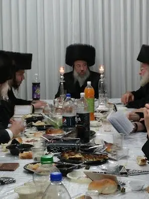 בדברות קדשו