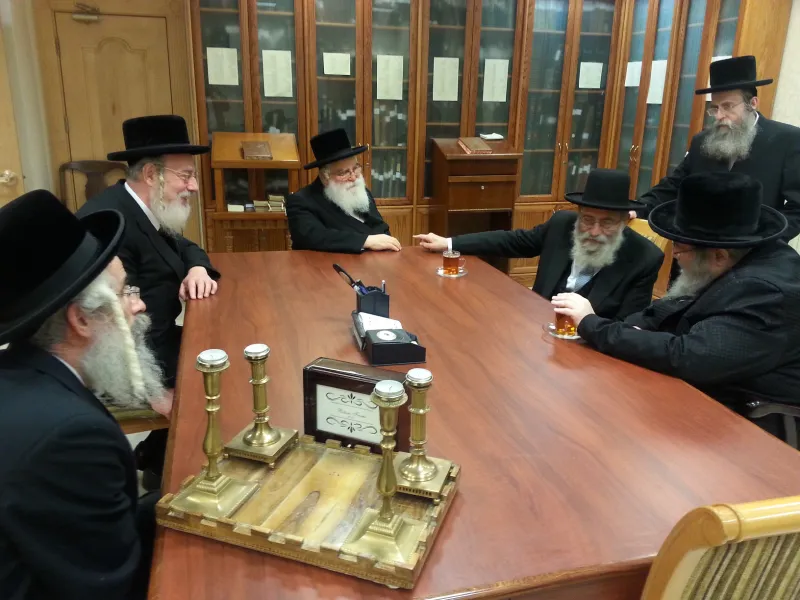 הרב אריה שטרן והאדמו"ר מבעלזא