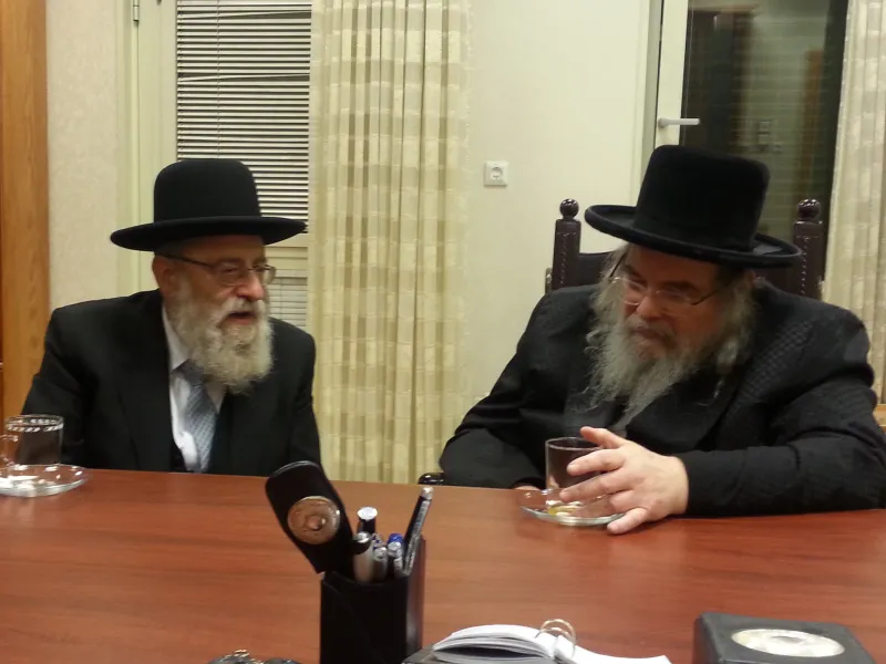 הרב אריה שטרן והאדמו"ר מבעלזא