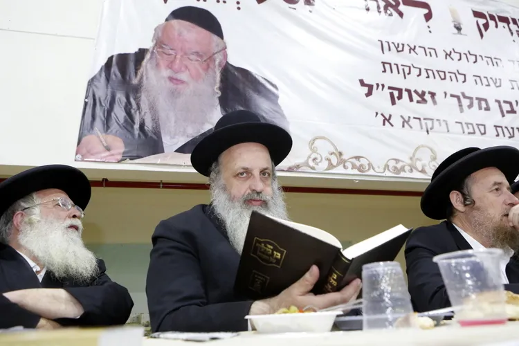 יארצייט ר' לייבל מינצברג צילום קובי הר צבי (14)