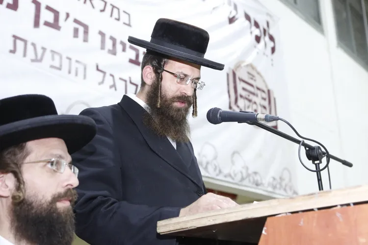 יארצייט ר' לייבל מינצברג צילום קובי הר צבי (17)