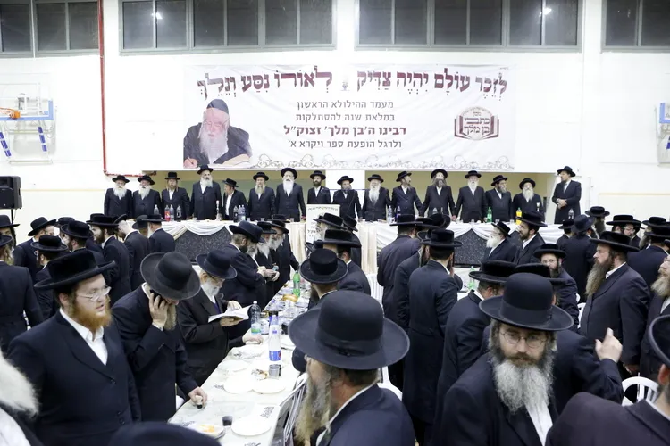 יארצייט ר' לייבל מינצברג צילום קובי הר צבי (18)