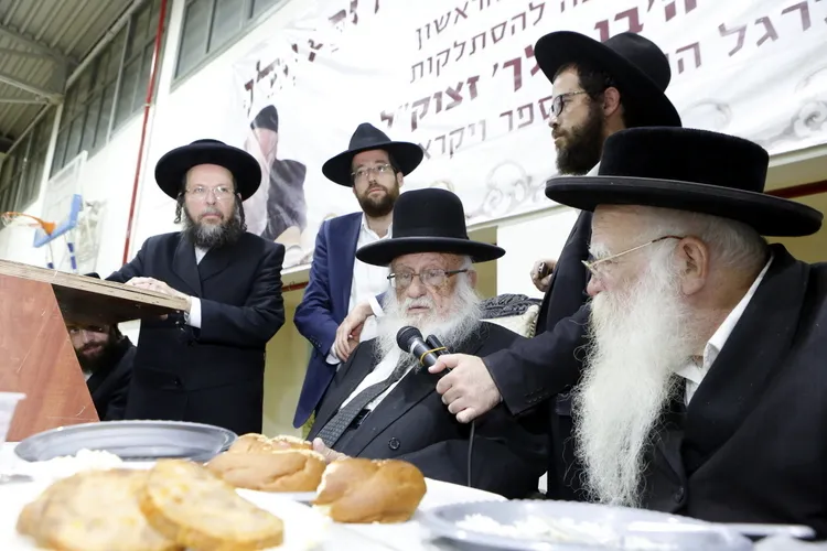 יארצייט ר' לייבל מינצברג צילום קובי הר צבי (23)