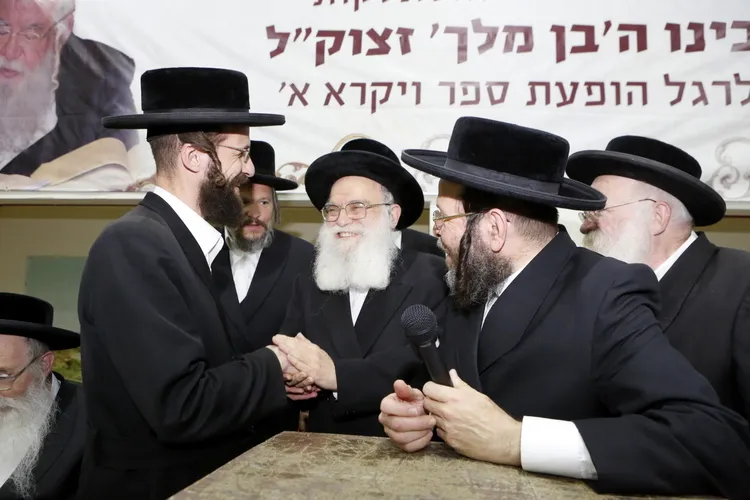 יארצייט ר' לייבל מינצברג צילום קובי הר צבי (31)