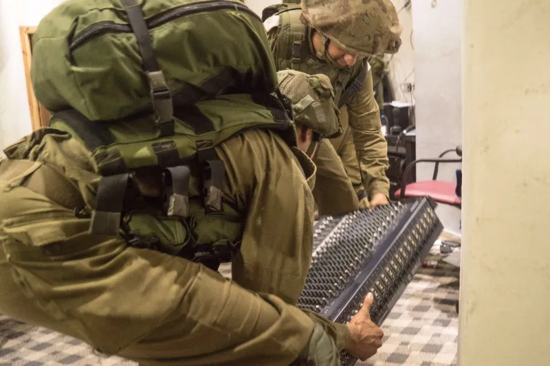 כוחות צה''ל בדורא (2)