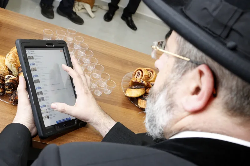 לב אחד טאבלטים 3