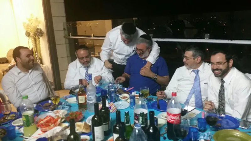 מנגל