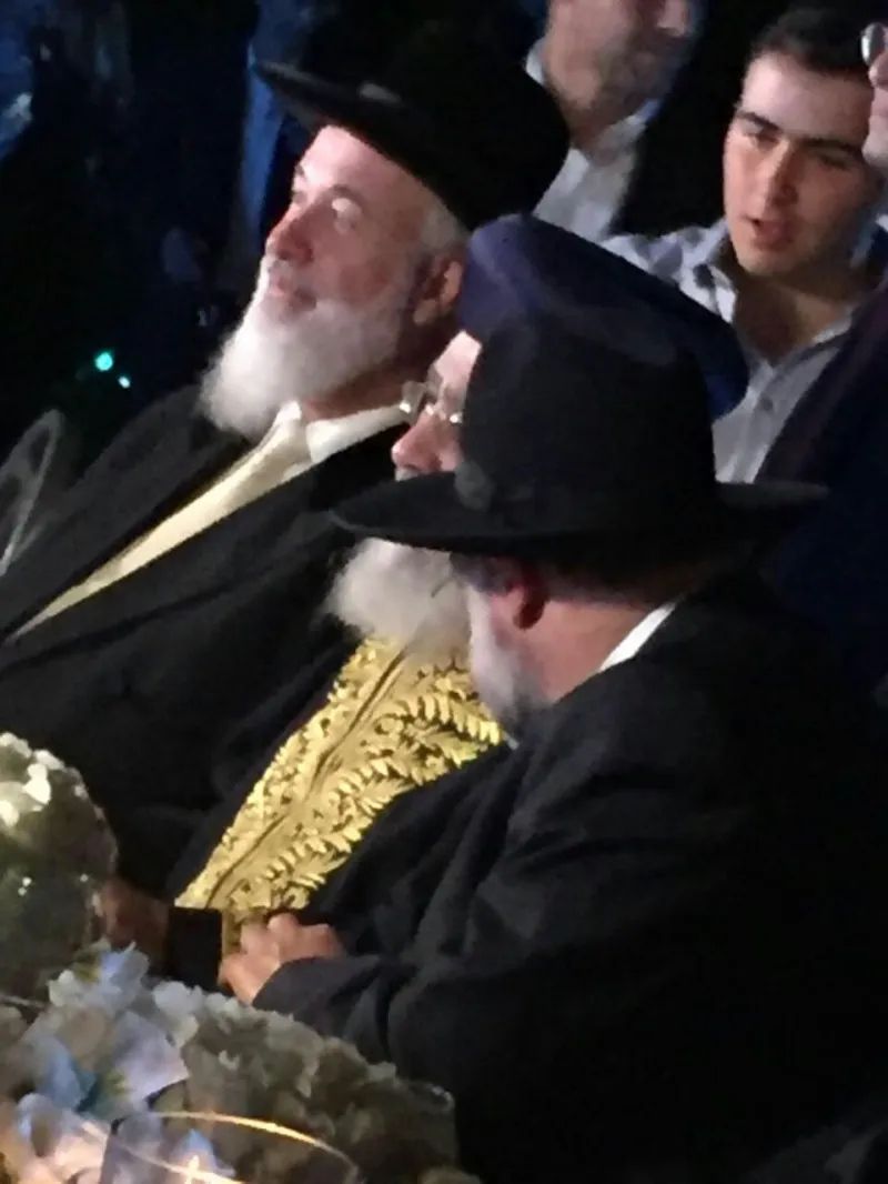 מצגר מקבל פני הראשלצ