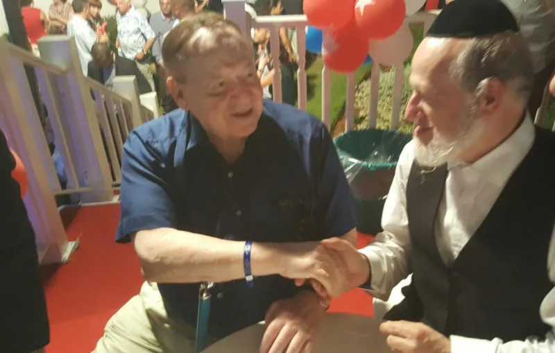 משי זהב שלדון