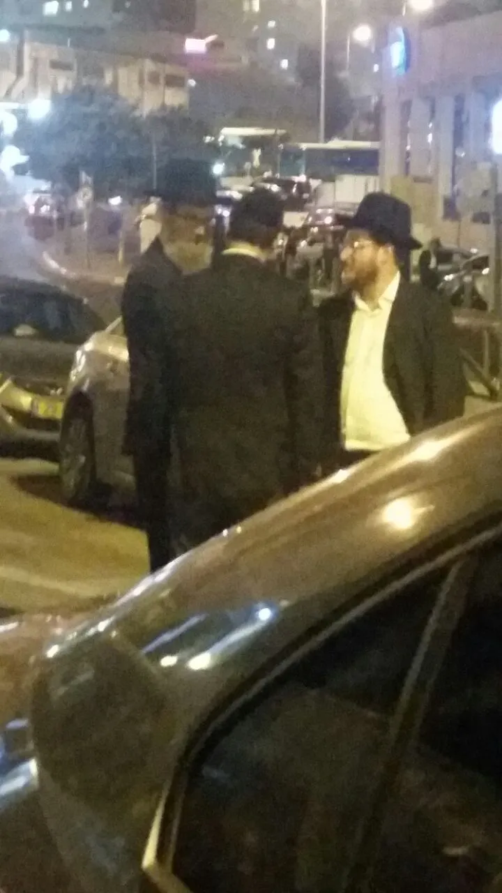 שוומנפלד לביא