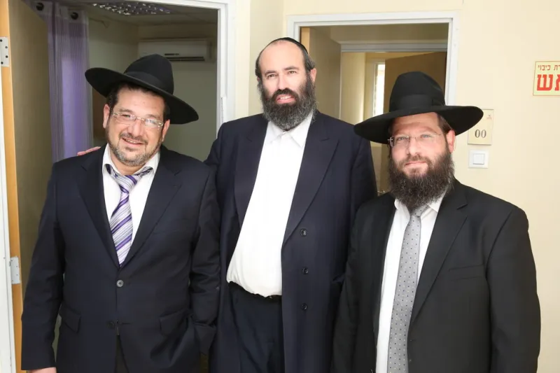 רוזנשטיין מונק שלזינגר בית חם 