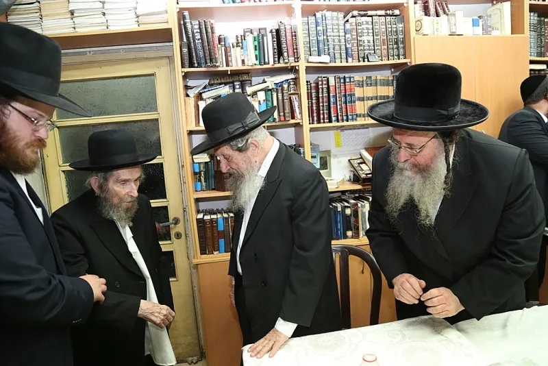 לנדו אלתר שטיינמן אלי קובין ועד הישיבות