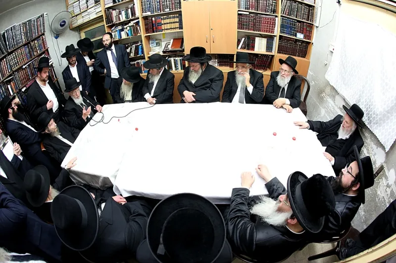 אלי קובין ועד הישיבות