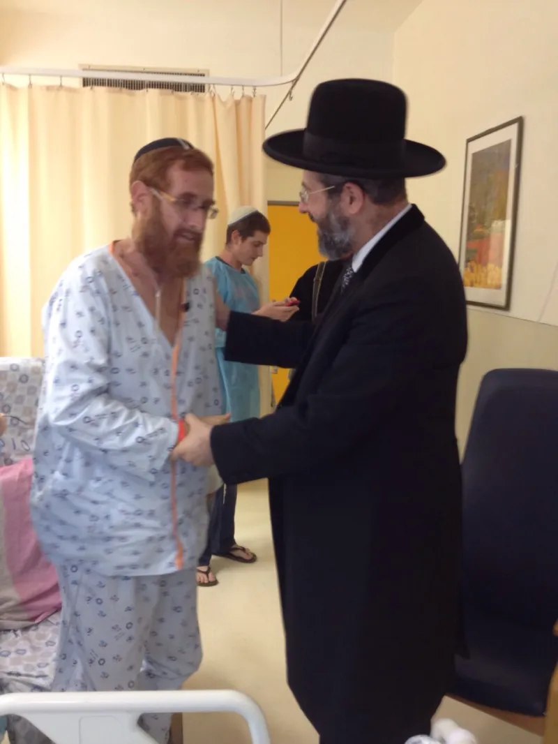 יהודה גליק עם הרב לאו