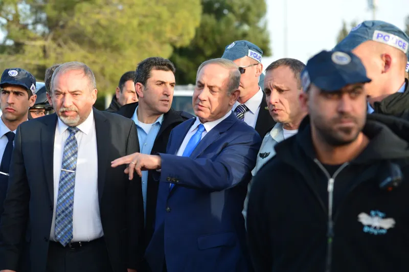 "שרשרת של ניסים" | רה"מ ושר הביטחון בזירת האירוע