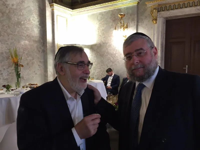 הרב גולדשמיט והרב גיגי במשרד החוץ האוסטרי