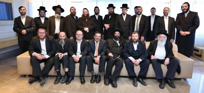 מכבי - דלת פתוחה