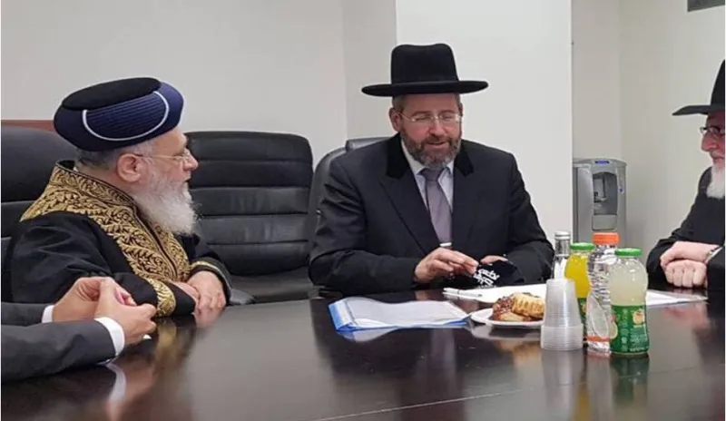 מכירת החמץ של אלעל אצל הרבנים הראשיים לישראל