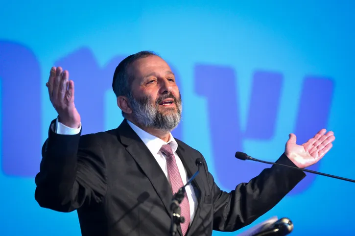 "רואה את דרעי כגורם מאחד בממשלה" | דרעי