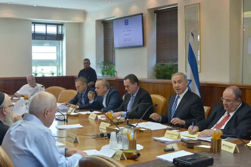 "ממשלה מצויינת. ימנית ופרו יהודית" ישיבת הממשלה