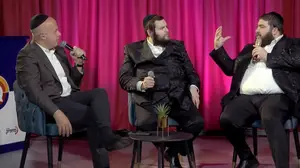 מוצ״ש חי - מנחם טוקר מארח את שמילי אונגר