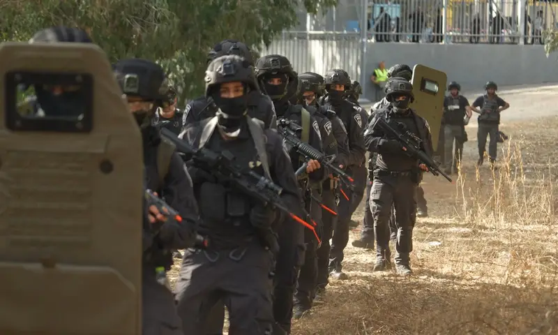 המשטרה על בג"ץ: שופטים אילצו מאות שוטרים לחלל שבת