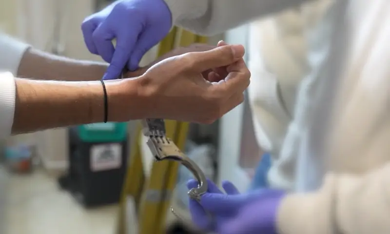 צפו במעצרו: כך פעל הסוכן שריגל עבור איראן