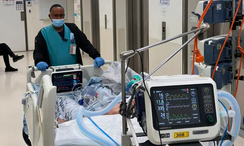 עולים למעלה: בתי החולים יוצאים מהבונקרים לשגרה