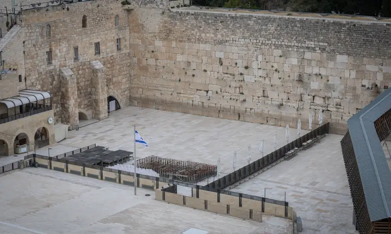 בג"ץ קבע: מספר המתפללים המורשים להיכנס לכותל יוכפל