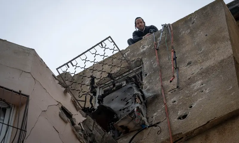 נס בקריית הרצוג: טיל איראני בלב בניינים ללא ממ"דים