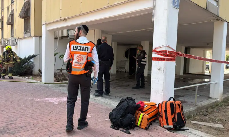 דרמה באשדוד: שמונה נפגעים בשריפה בבניין מגורים