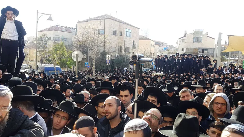 הלווית הרב ממן