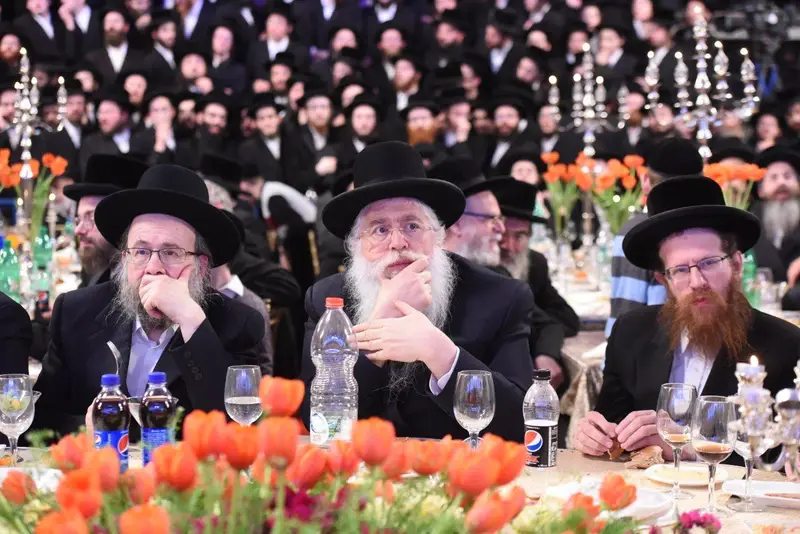 פרוש