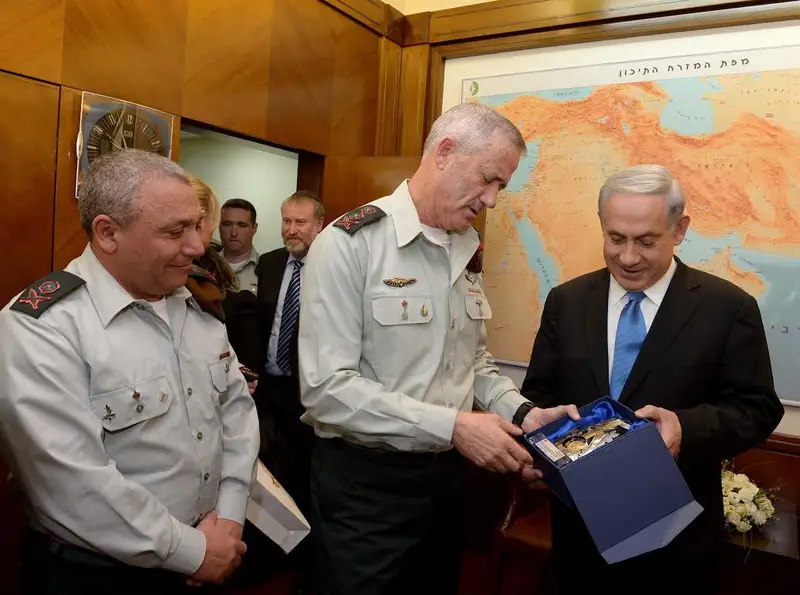 נתניהו עם איזנקוט
