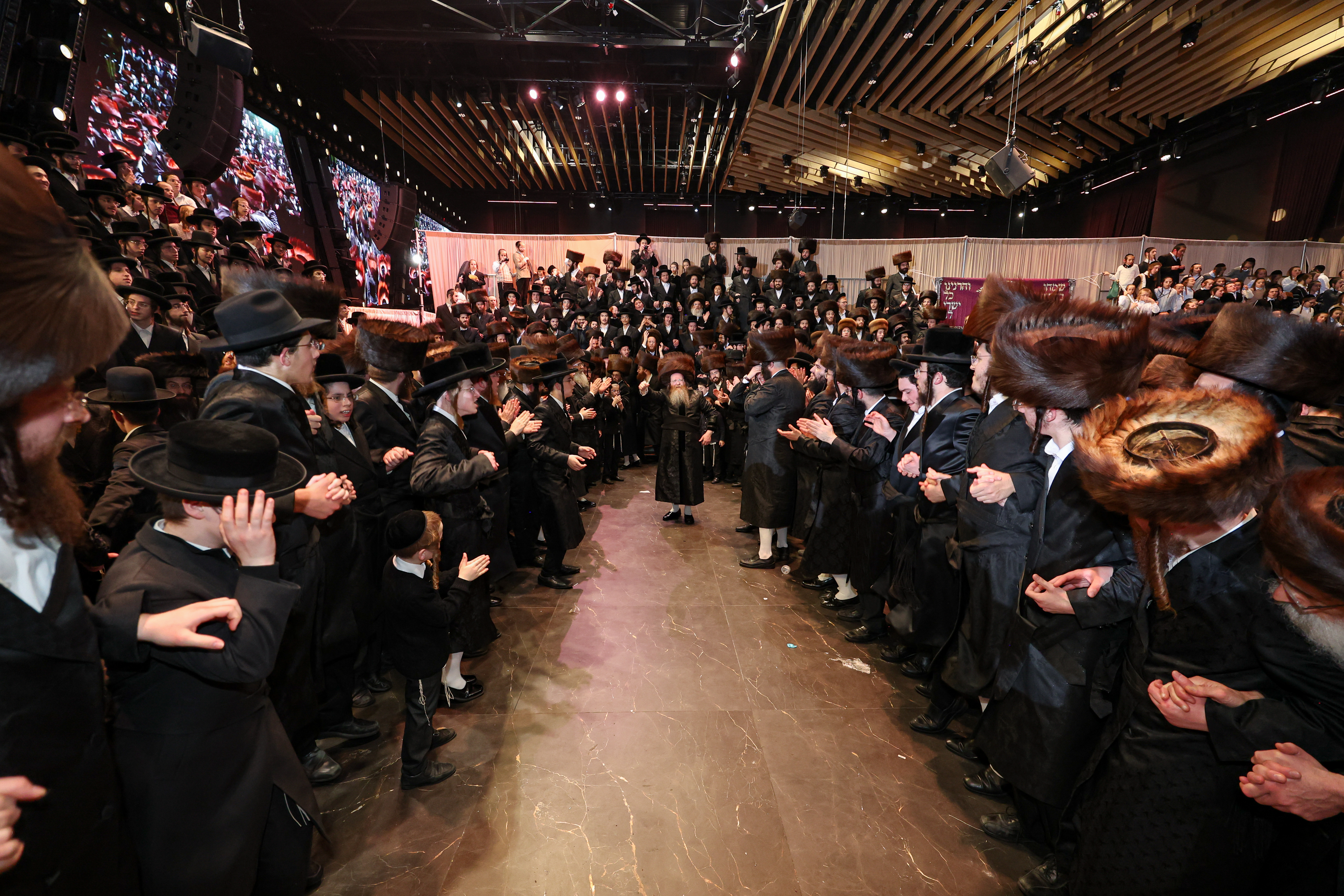חתונה, זוויעהל, טרעבישאן, צילום א אייזנבאך (43)