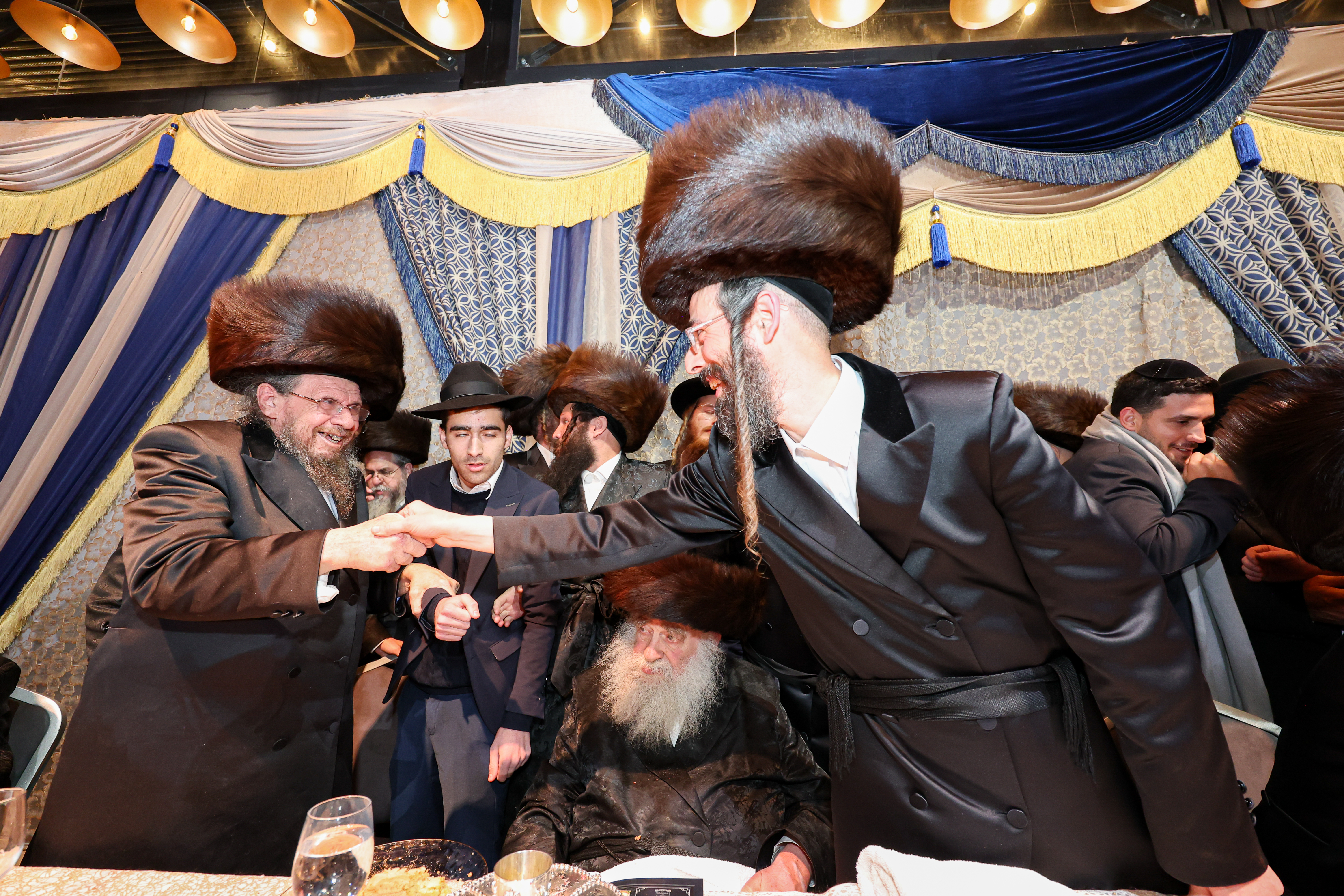 חתונה, זוויעהל, טרעבישאן, צילום א אייזנבאך (47)
