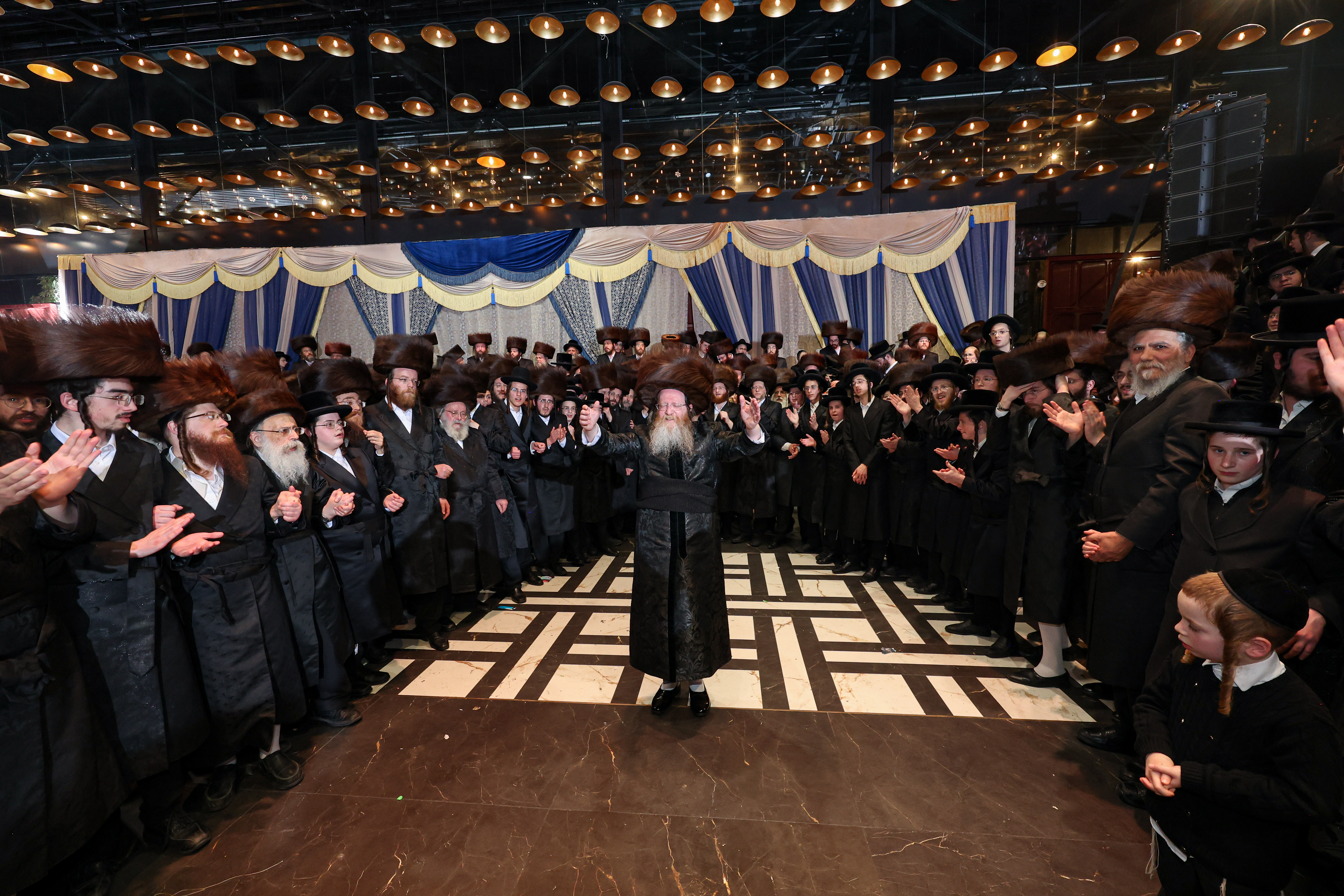 חתונה, זוויעהל, טרעבישאן, צילום א אייזנבאך (81)