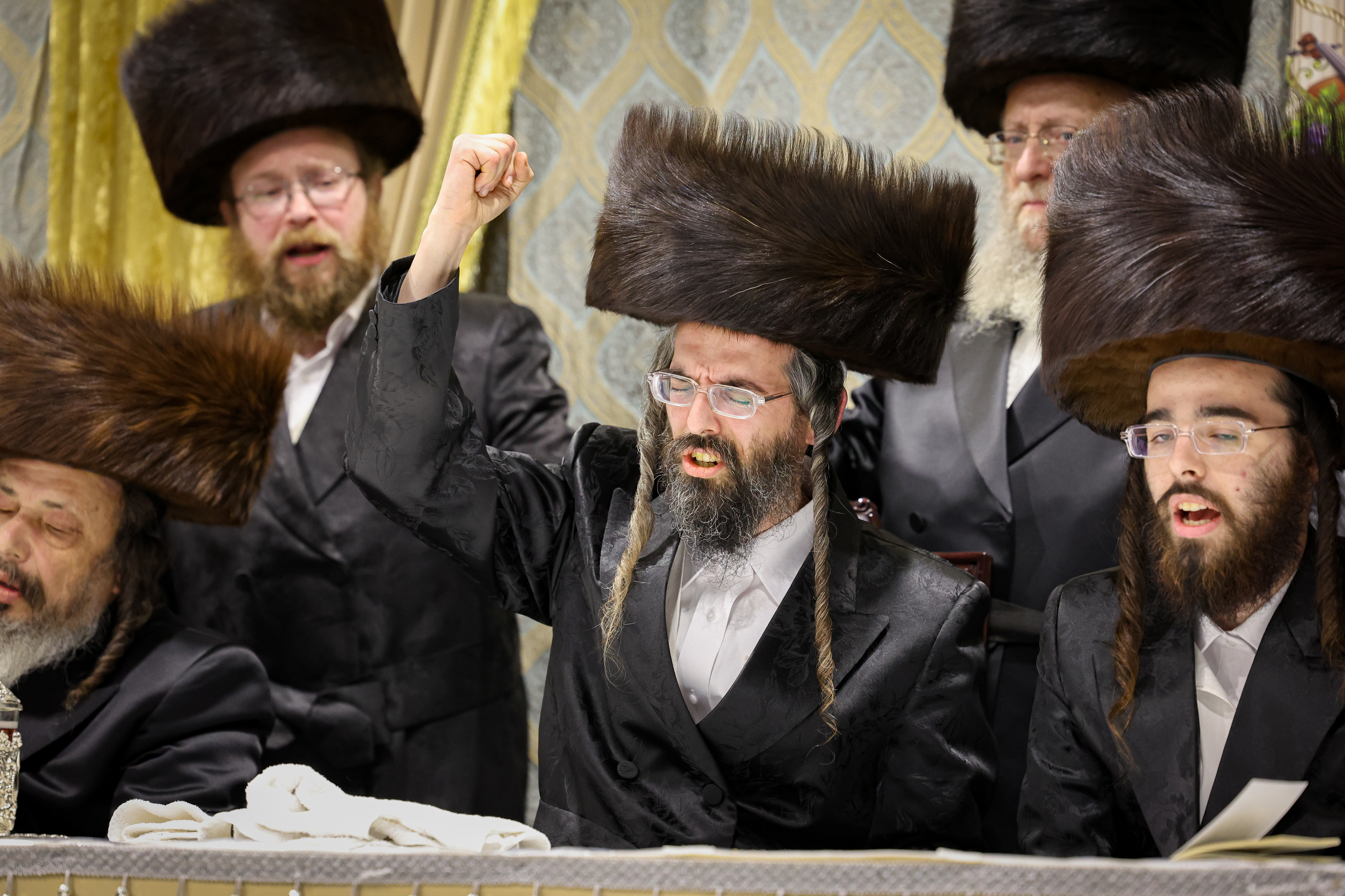 שבת אופרוף זוויעהל, צילום א אייזנבאך (3)