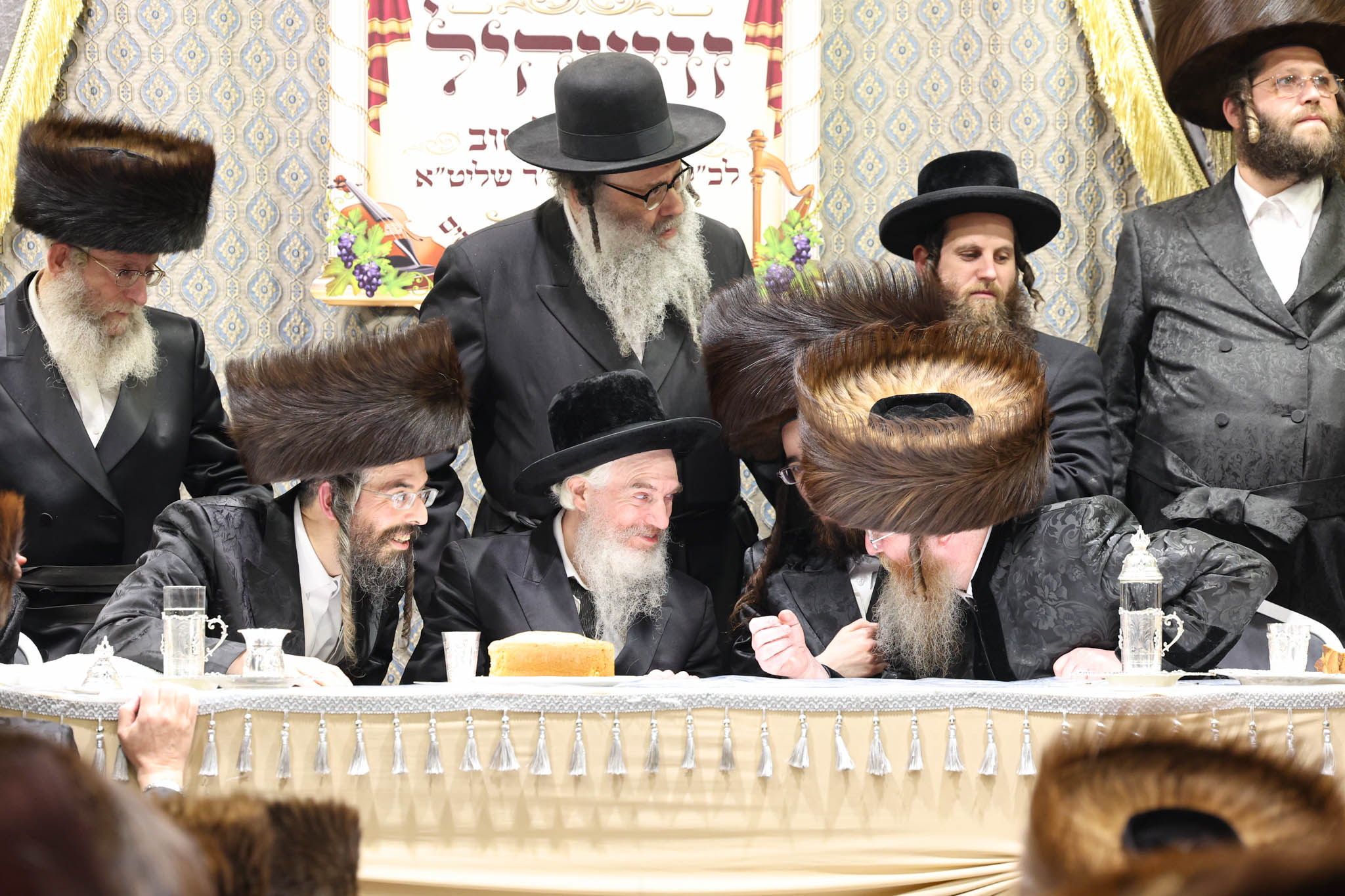 טיש טו בשבט, זוויעהל, צילום א איינבאך (13)