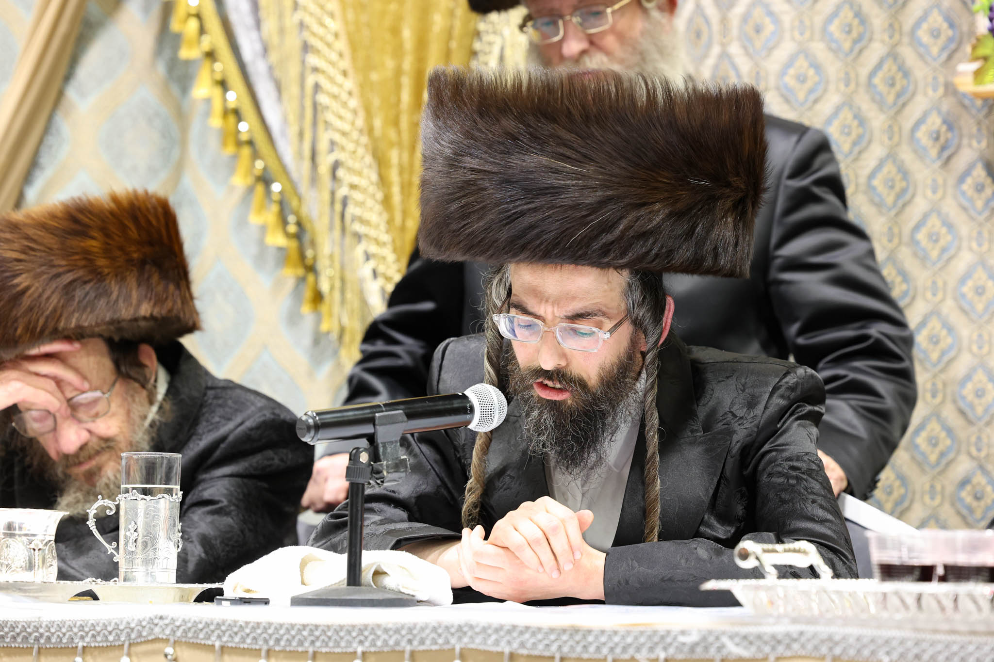 טיש טו בשבט, זוויעהל, צילום א איינבאך (19)