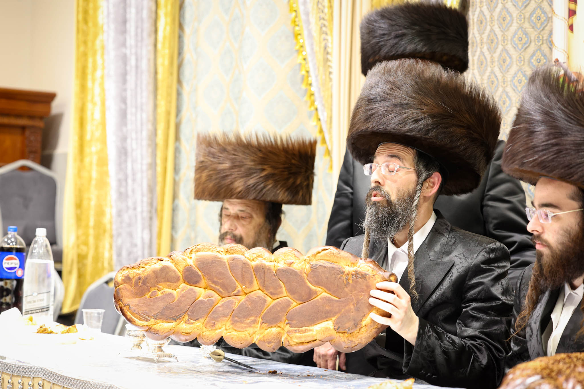 טיש טו בשבט, זוויעהל, צילום א איינבאך (25)