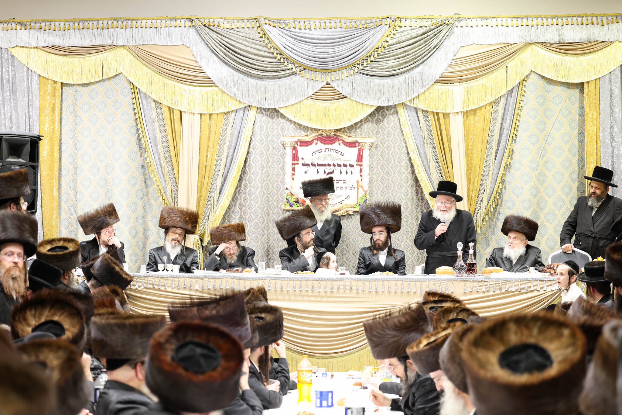טיש טו בשבט, זוויעהל, צילום א איינבאך (31)
