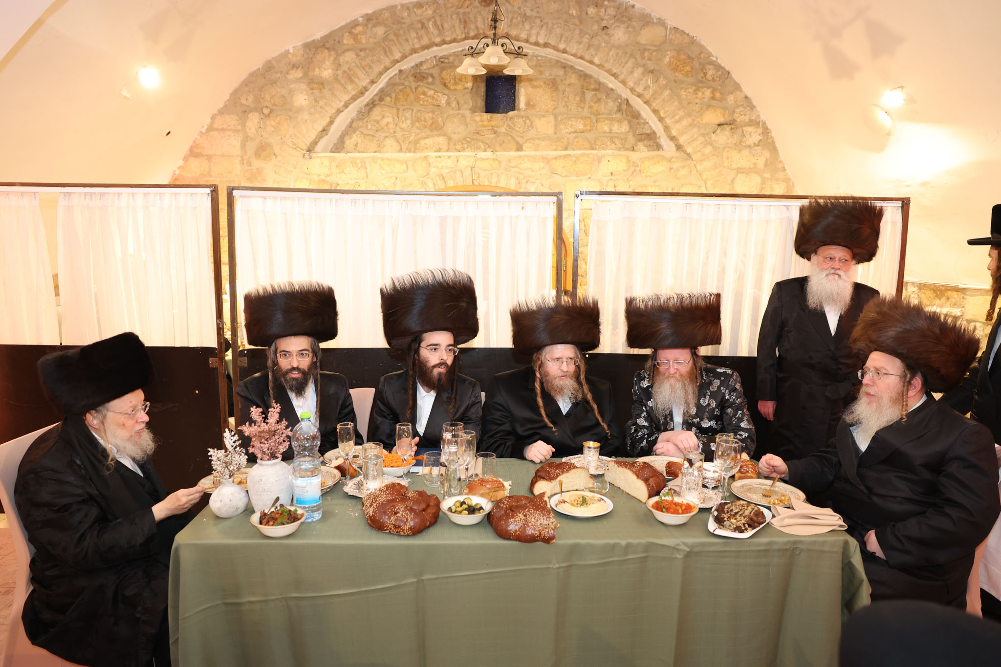 טרעבישאן, צילום א אייזנבאך (15)