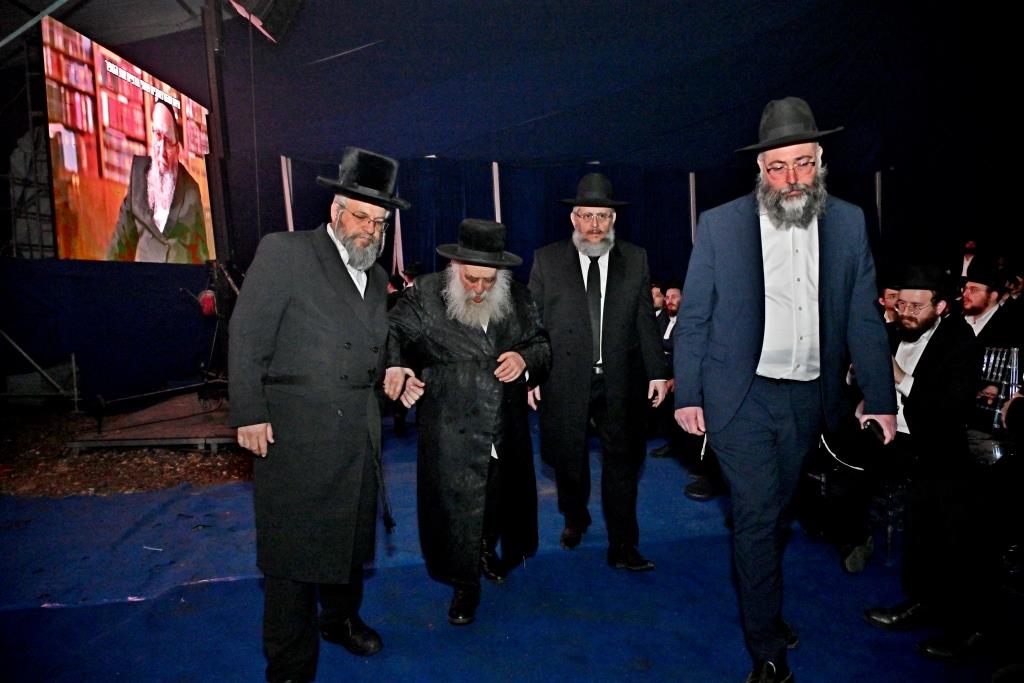 יום הרמבם בכפר חבד, צילום יהושע פרוכטר (30) יום הרמבם בכפר חבד, צילום יהושע פרוכטר (30)